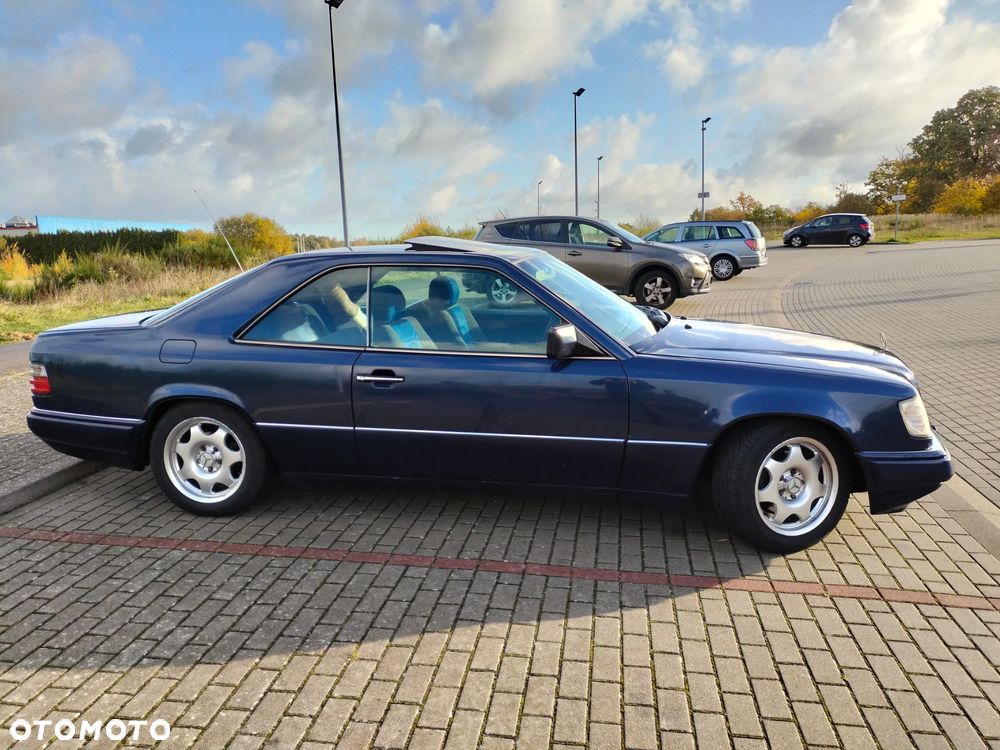 Mercedes-Benz W124 (1984-1993) - 2