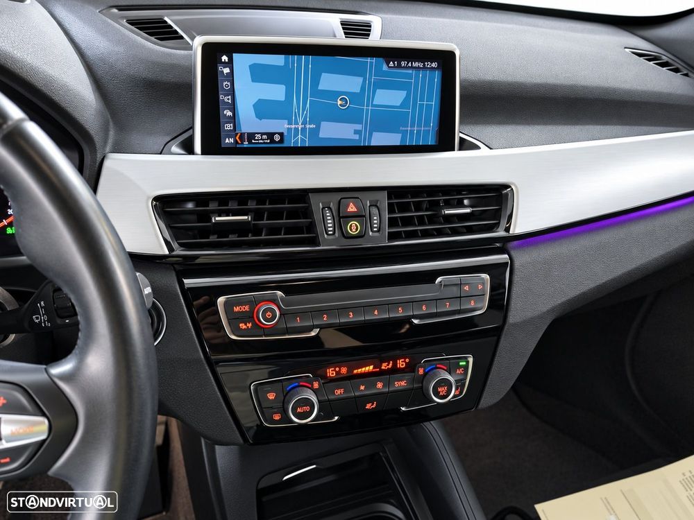 BMW X1 16 d sDrive Auto - 5