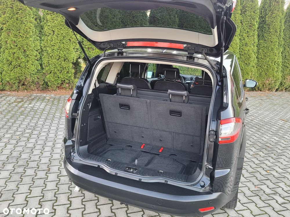 Ford S-Max 2.0 TDCi DPF Titanium - 18