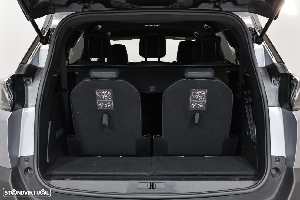 Peugeot 5008 1.2 PureTech Allure Pack EAT8 - 28