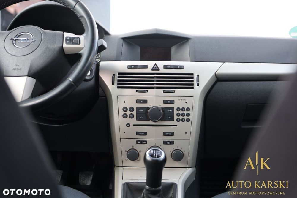 Opel Astra - 33