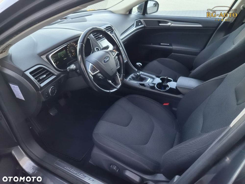Ford Mondeo - 39