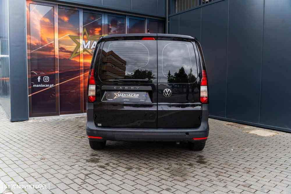 VW Caddy Maxi 2.0 TDI C/IVA - 7