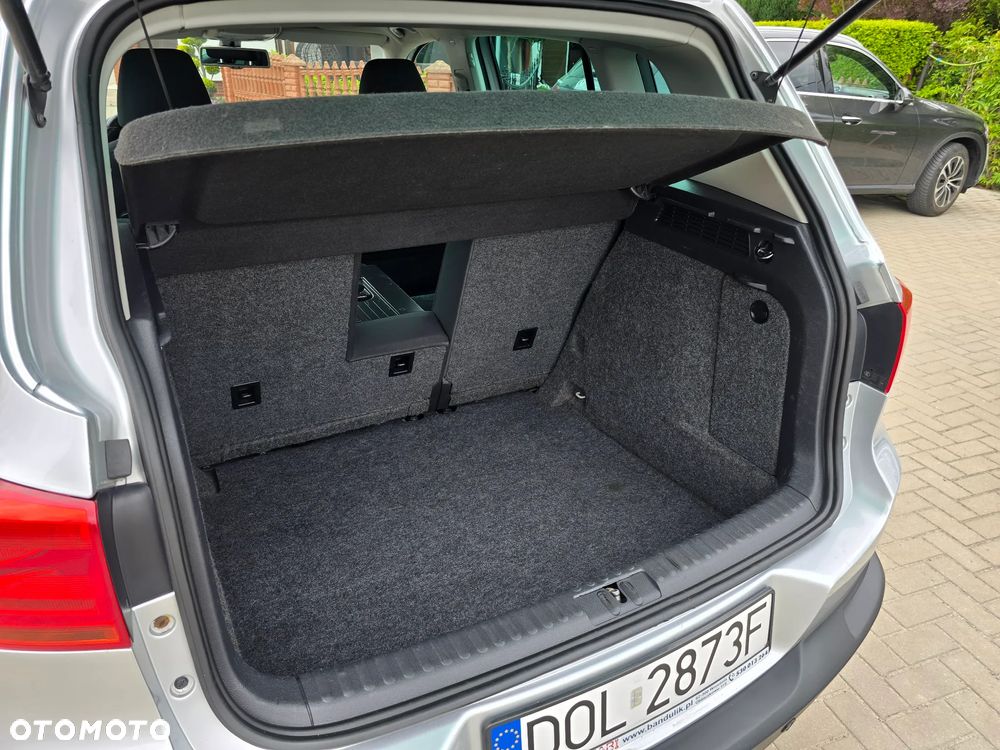 Volkswagen Tiguan - 18