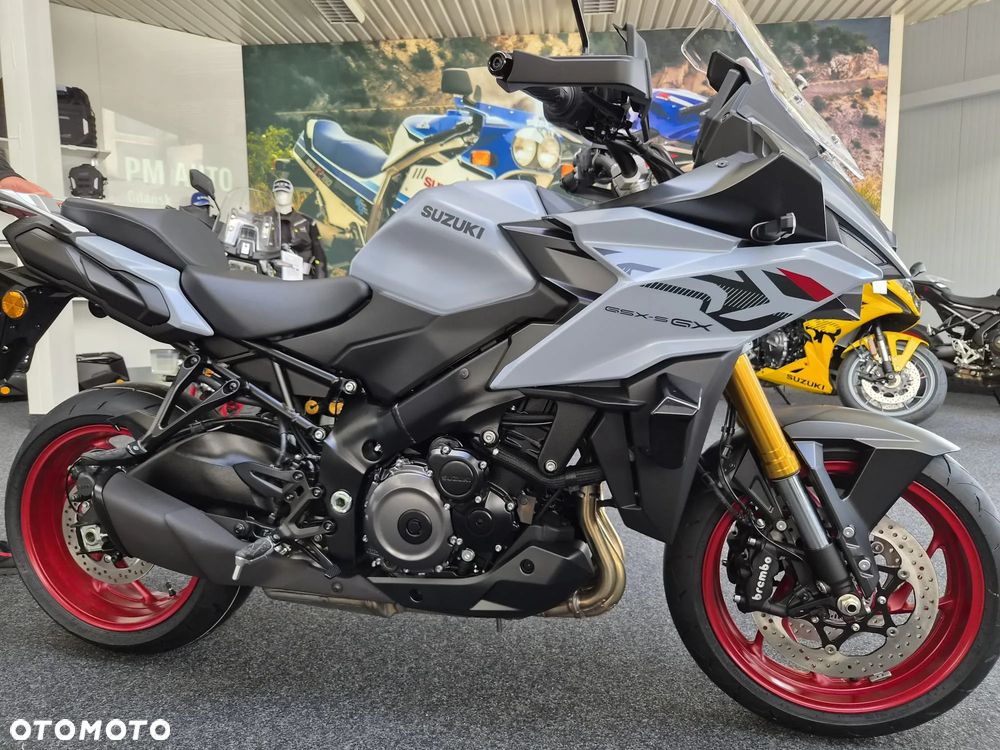 Suzuki GSX 1000 - 4