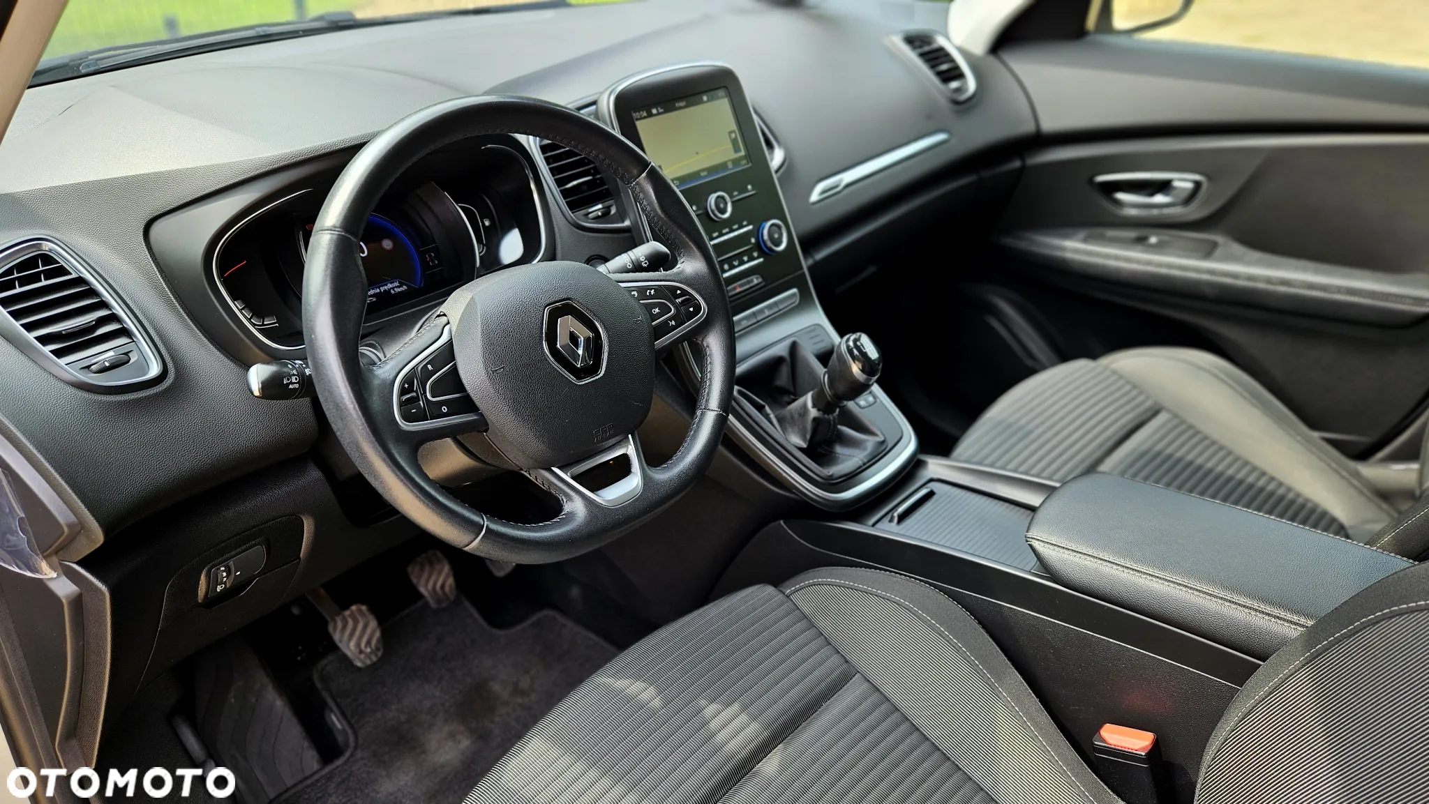Renault Scenic 1.3 TCe FAP Zen - 5