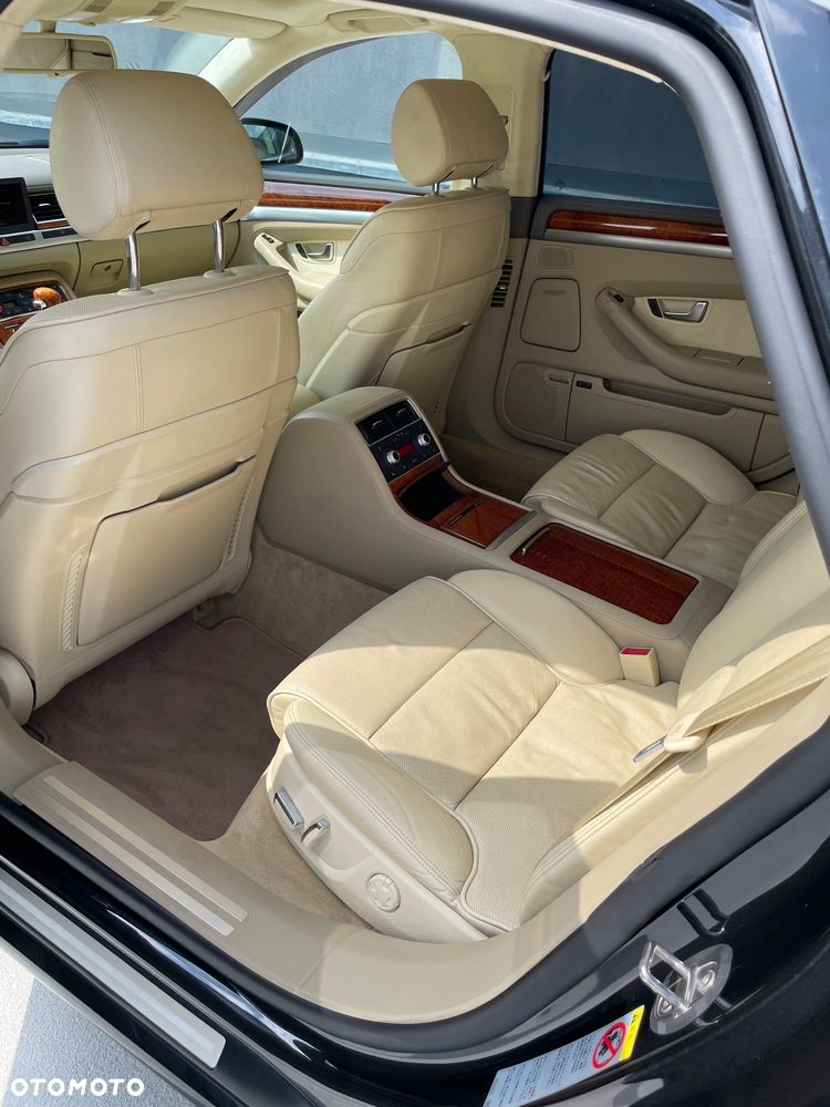 Audi A8 6.0 W12 L Quattro - 9
