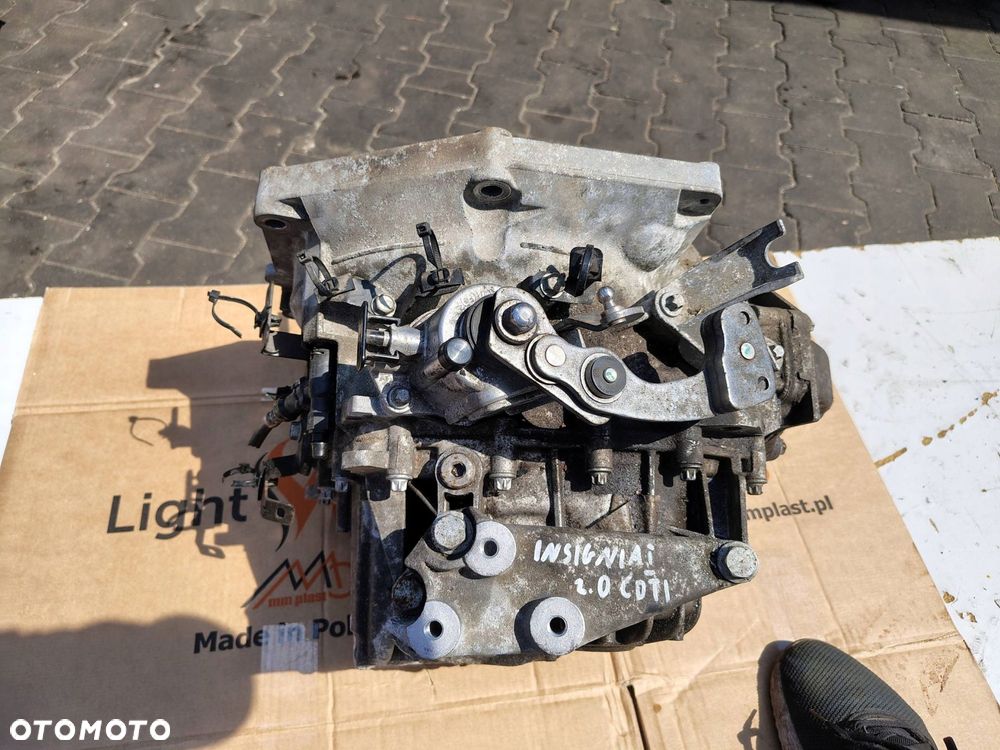SKRZYNIA BIEGÓW F40 OPEL INSIGNIA A FL 2.0 CDTI - 1