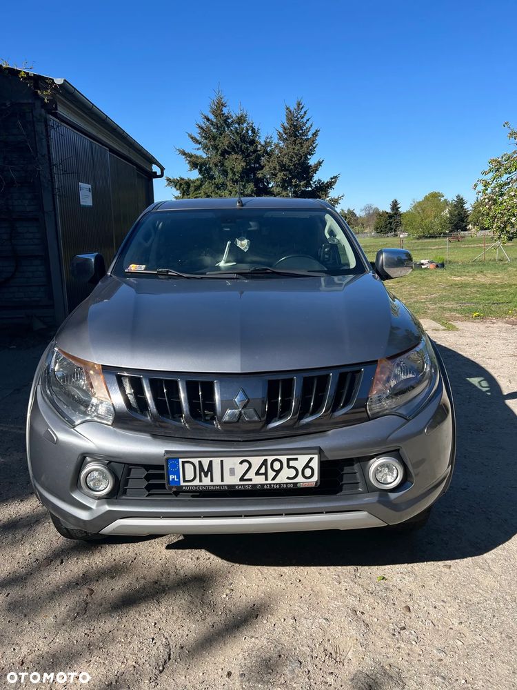 Mitsubishi L200 2.4 d DC Intense + - 5