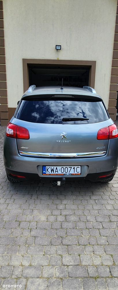 Peugeot 4008 - 11