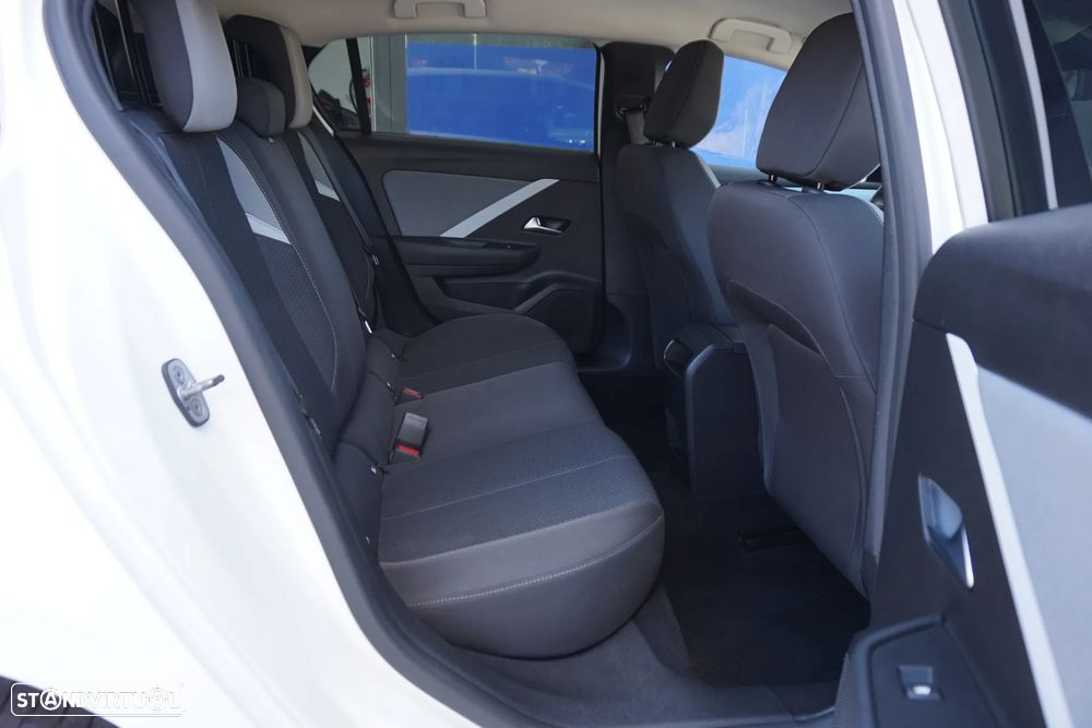 Opel Astra 1.5 D Business - 18