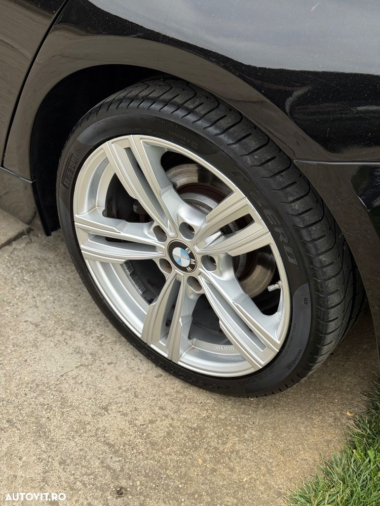 BMW Seria 3 318d Touring Aut. - 13