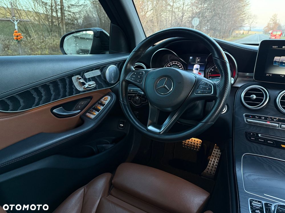 Mercedes-Benz GLC AMG 43 4Matic 9G-TRONIC - 15