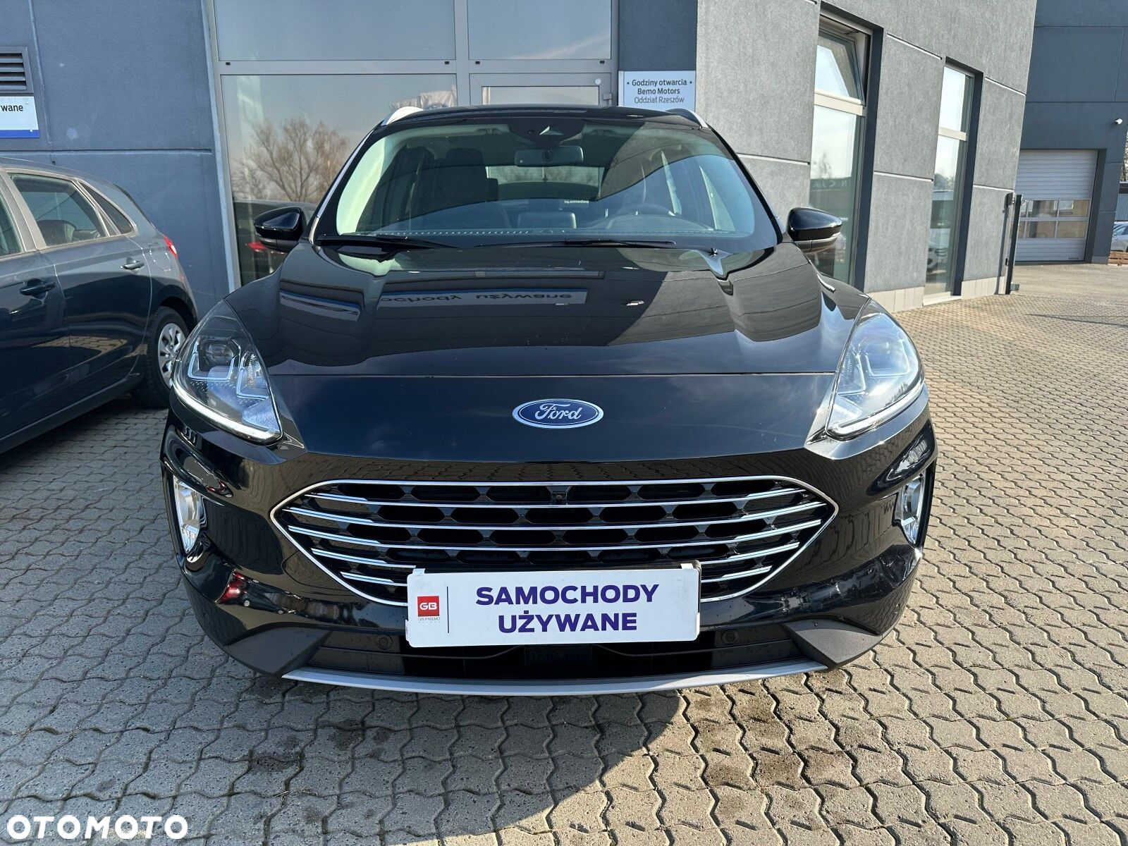 Ford Kuga 1.5 EcoBoost FWD Titanium - 3
