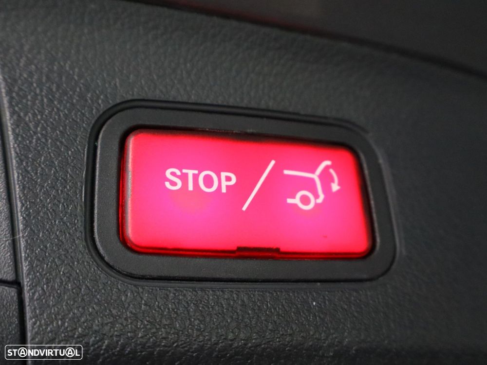 Mercedes-Benz GLA 250 e Style - 28