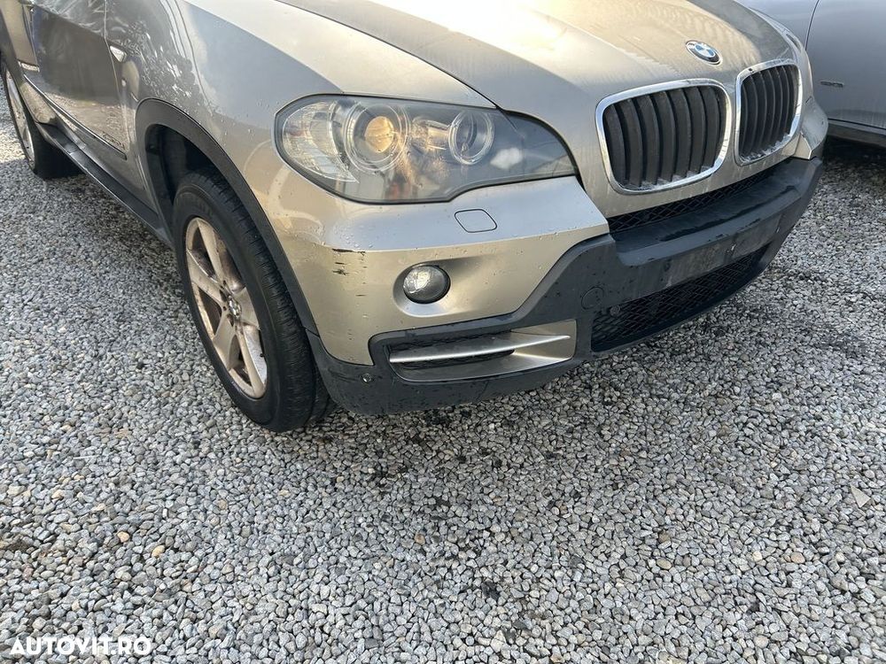 Bara fata BMW X5 E70 2007 - 2010 GRI (1333) model cu spalatoare far - 2