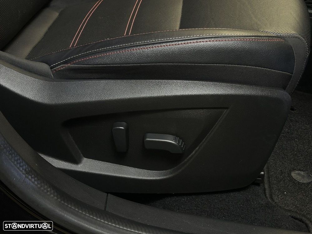 Renault Arkana 1.6 E-Tech R.S.Line - 47