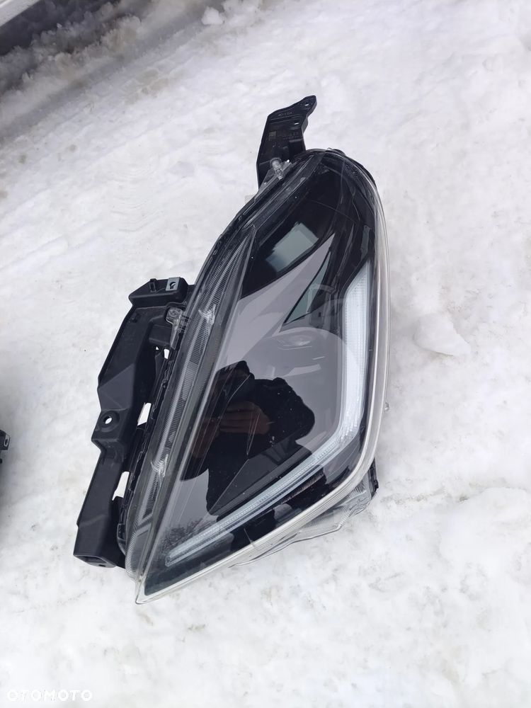 SUZUKI SWIFT MK9 2024 - lampa przód przednia lewa ful LED - 1