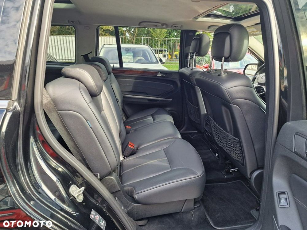 Mercedes-Benz GL - 31