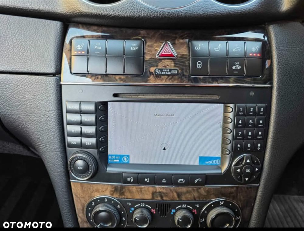 Mercedes-Benz CLK - 14