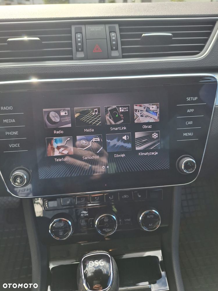 Skoda Superb 2.0 TDI SCR Ambition DSG - 8