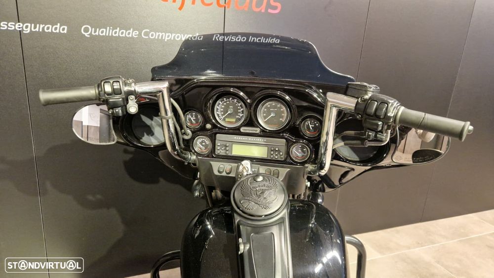 Harley-Davidson Electra - 12