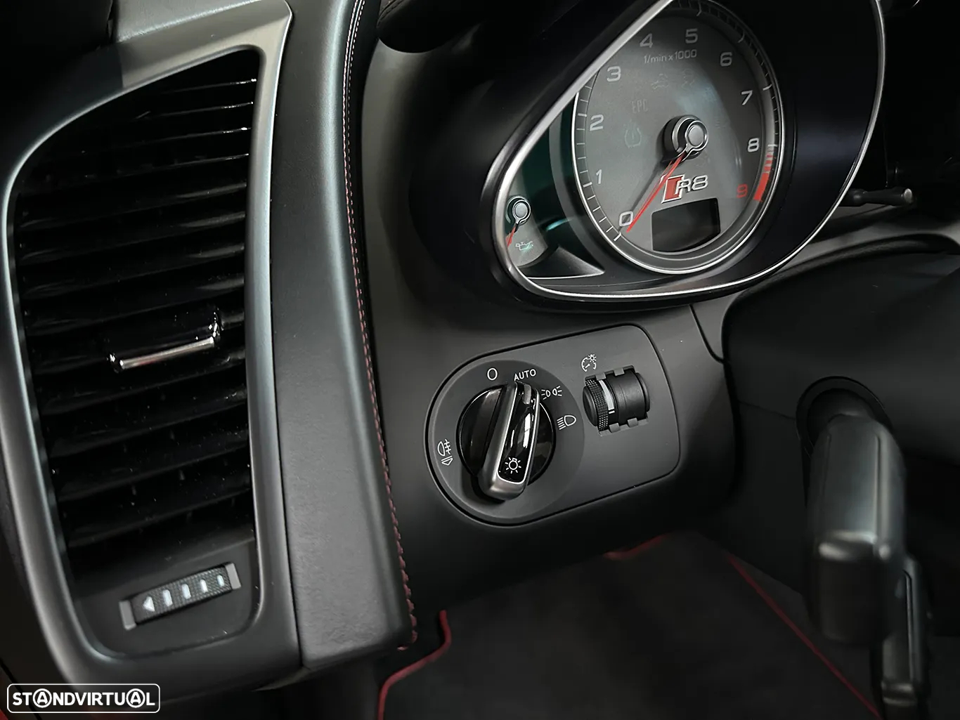 Audi R8 Spyder - 29