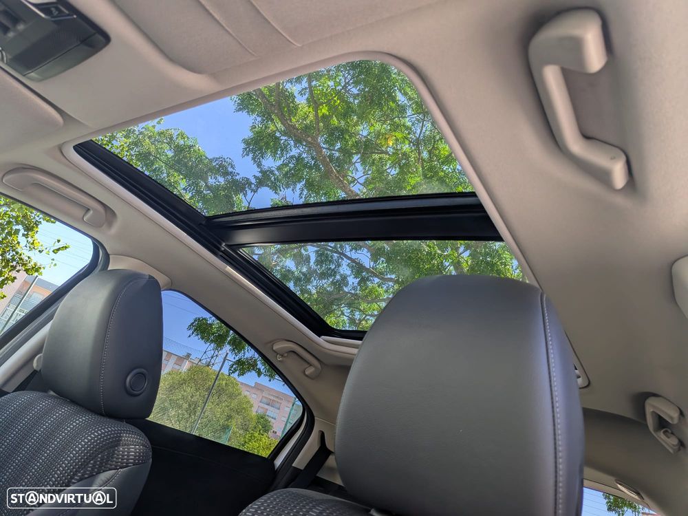Honda HR-V 1.5 i-VTEC Executive CVT - 9