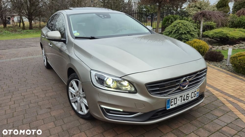 Volvo S60 D3 Geartronic Summum - 10