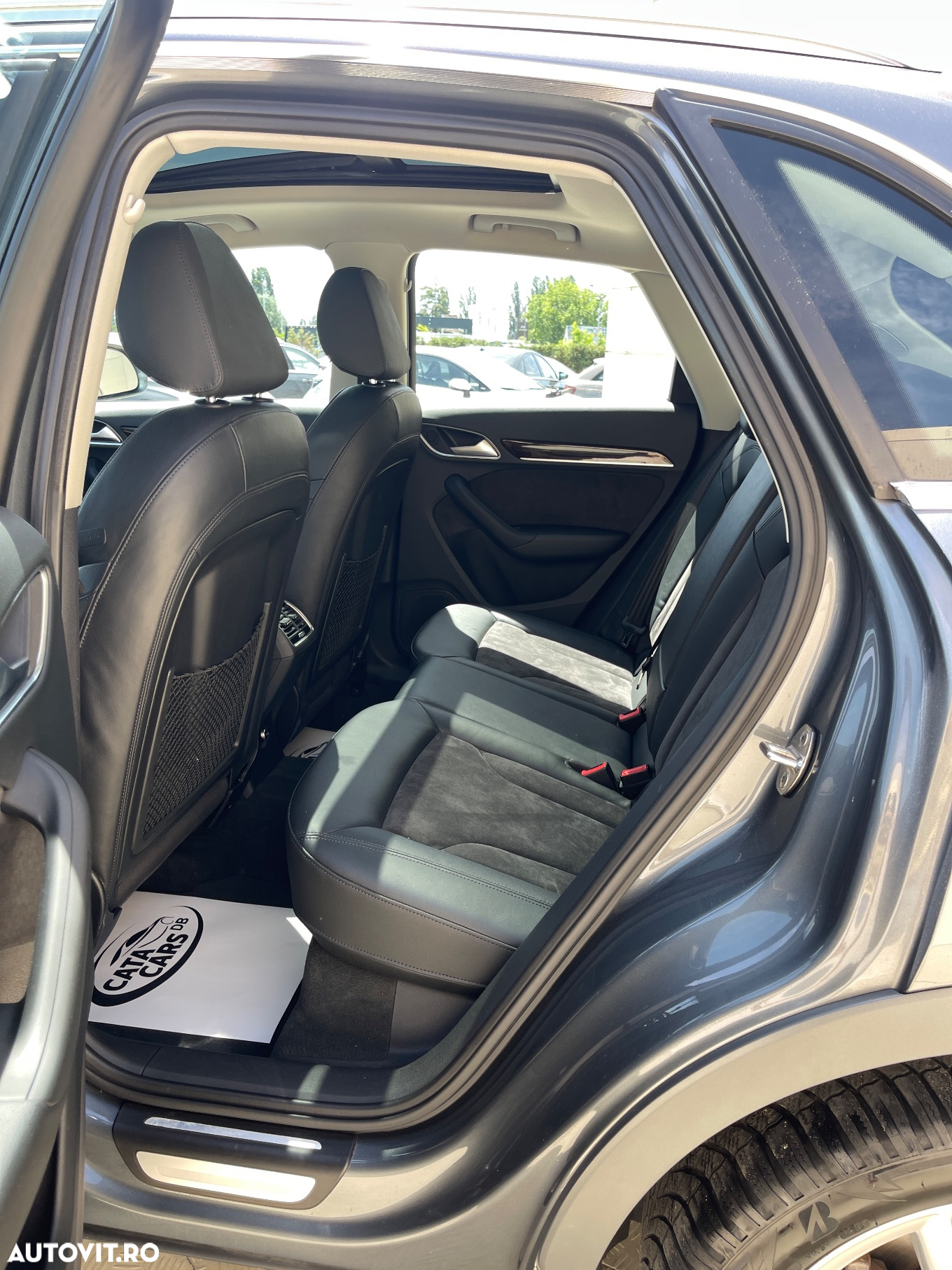 Audi Q3 2.0 TDI Quattro S tronic design - 26