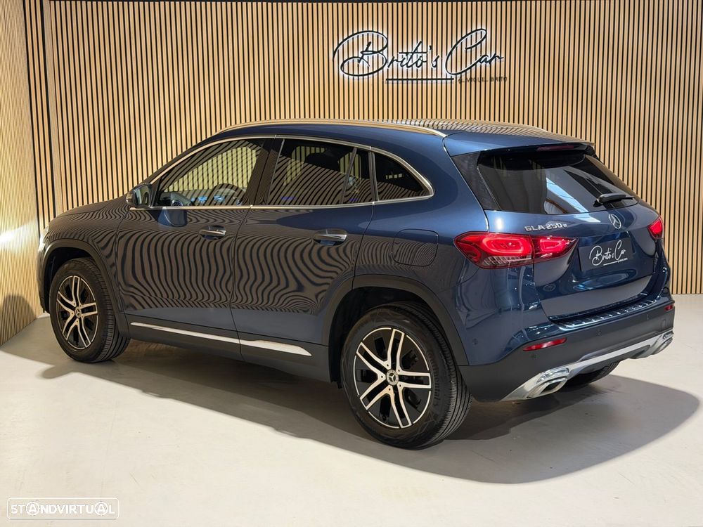 Mercedes-Benz GLA 250 e Progressive - 3