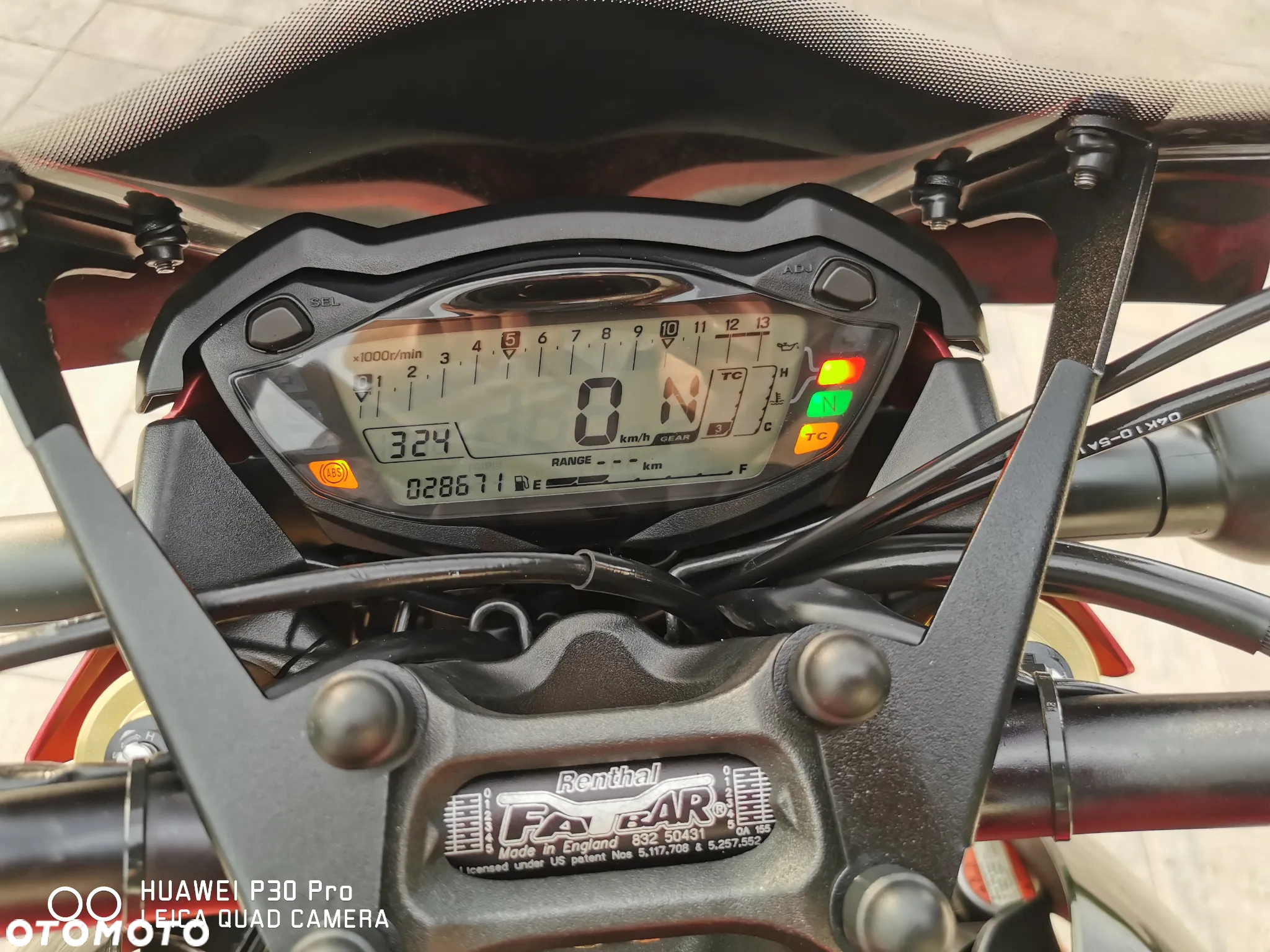 Suzuki GSX - 30