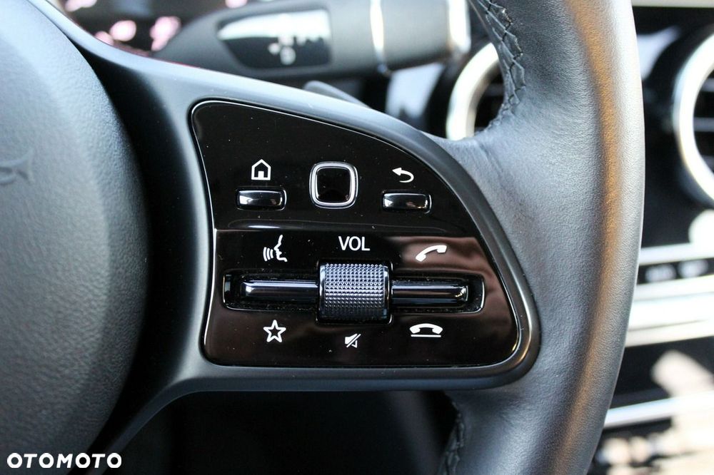 Mercedes-Benz Klasa C 200 d 9G-TRONIC Exclusive - 32