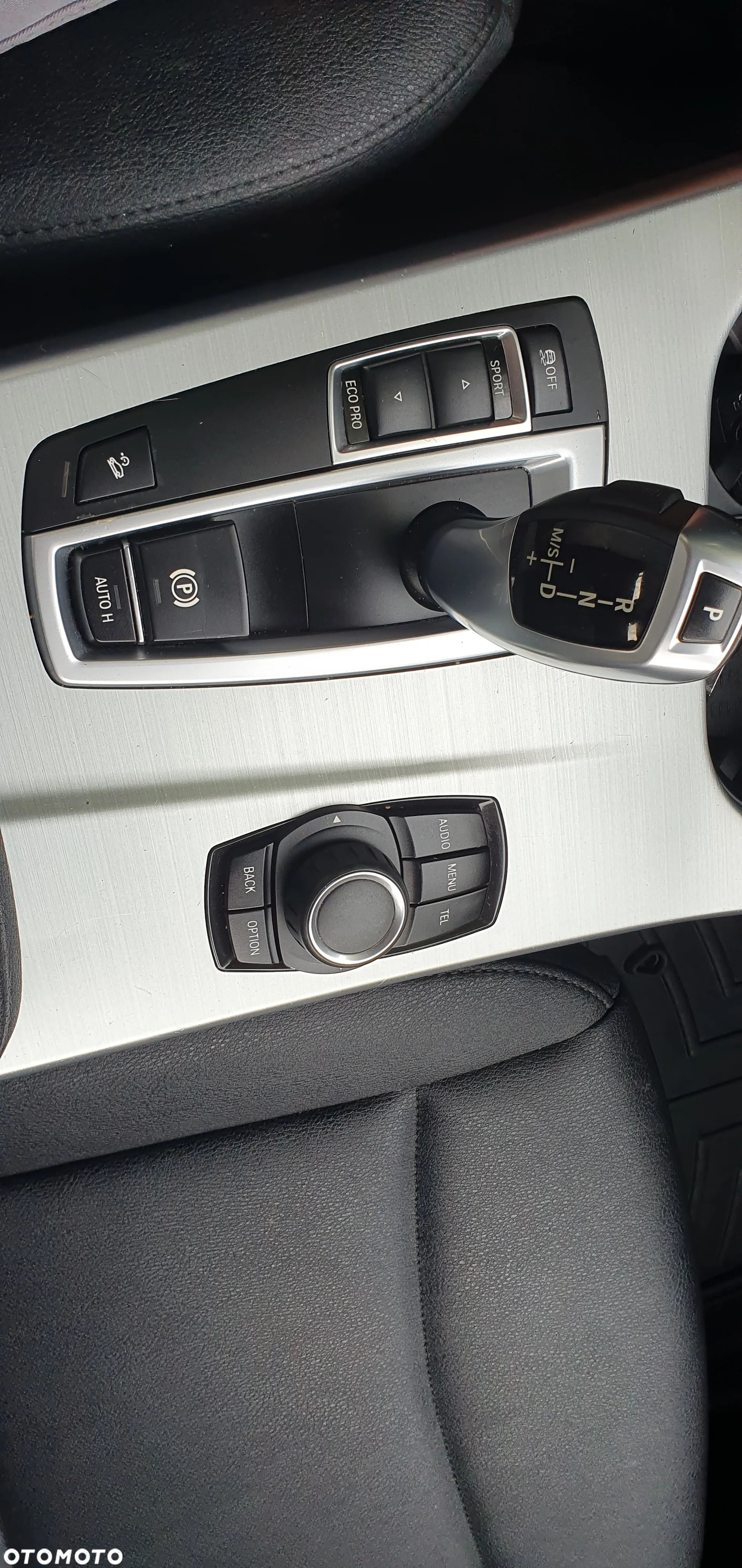 BMW X3 28i xDrive - 23