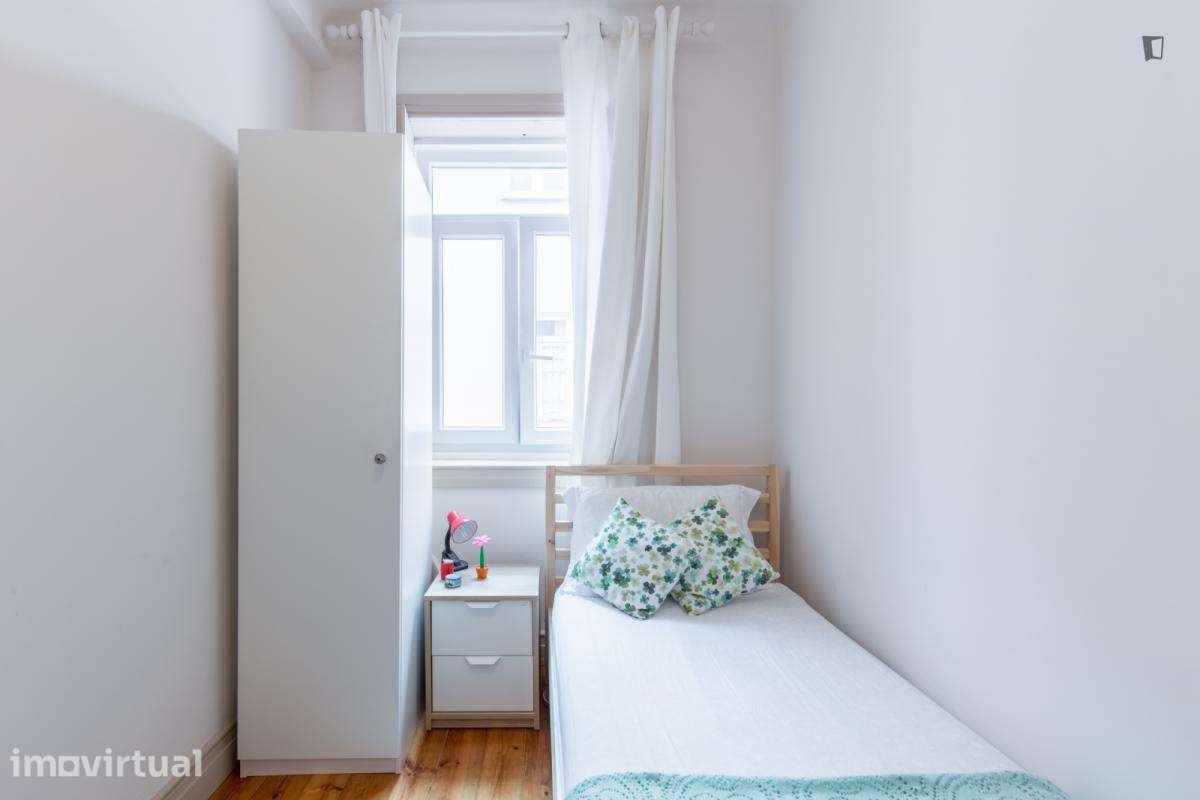 Quarto - localizado em Cedofeita Porto - Grande imagem: 2/21
