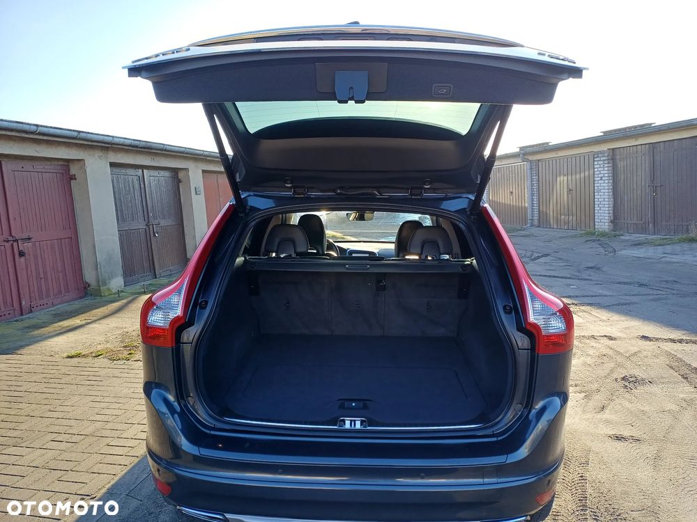 Volvo XC 60 D4 AWD Summum - 5