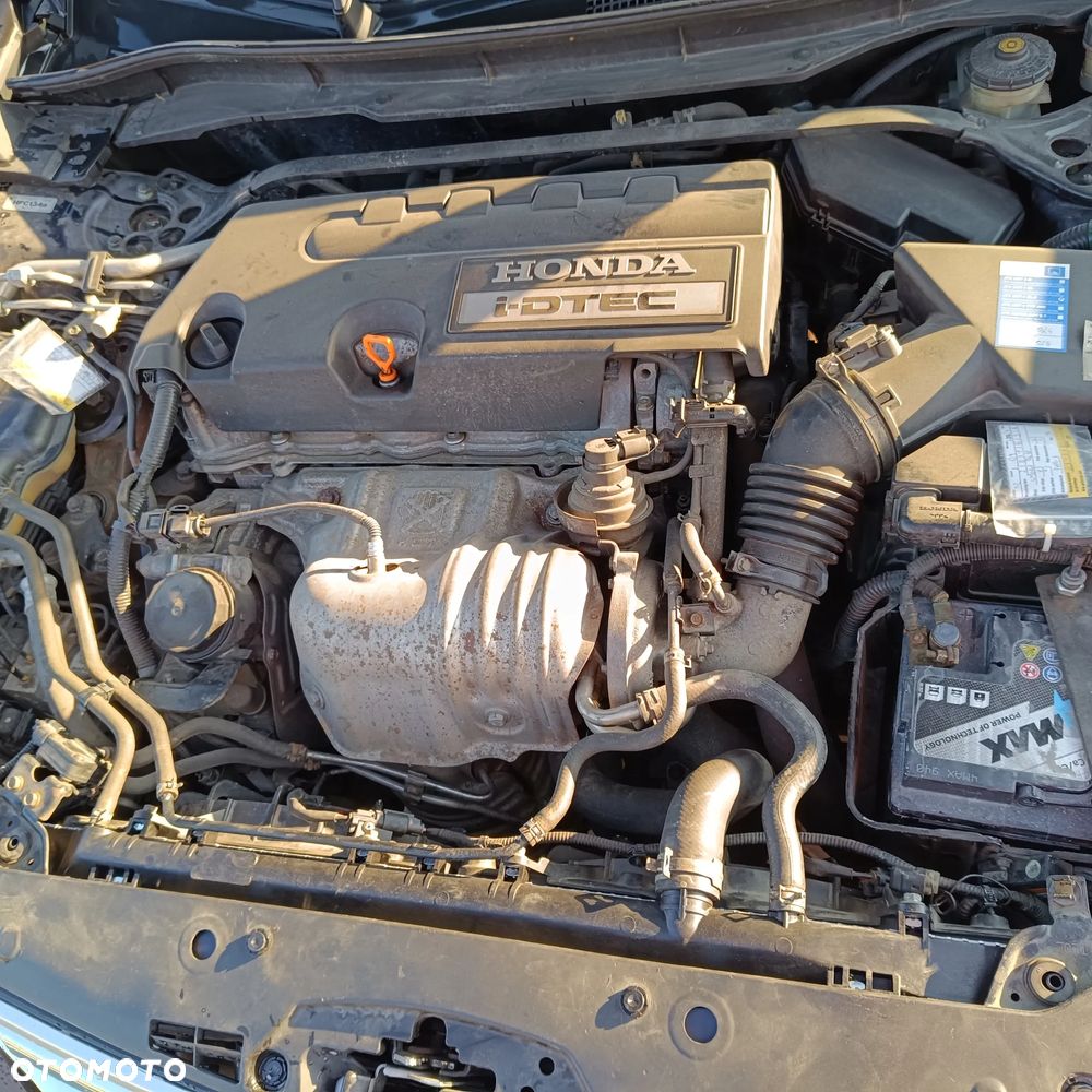 Honda Accord 2.2d Comfort - 12