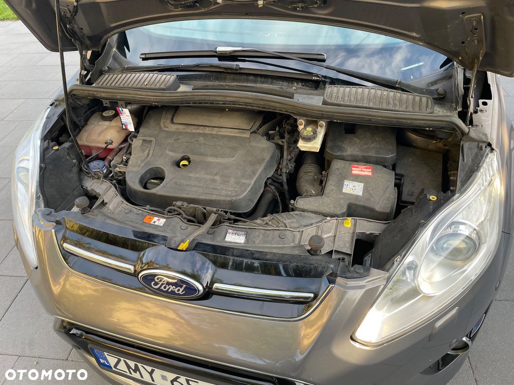Ford Grand C-MAX - 18