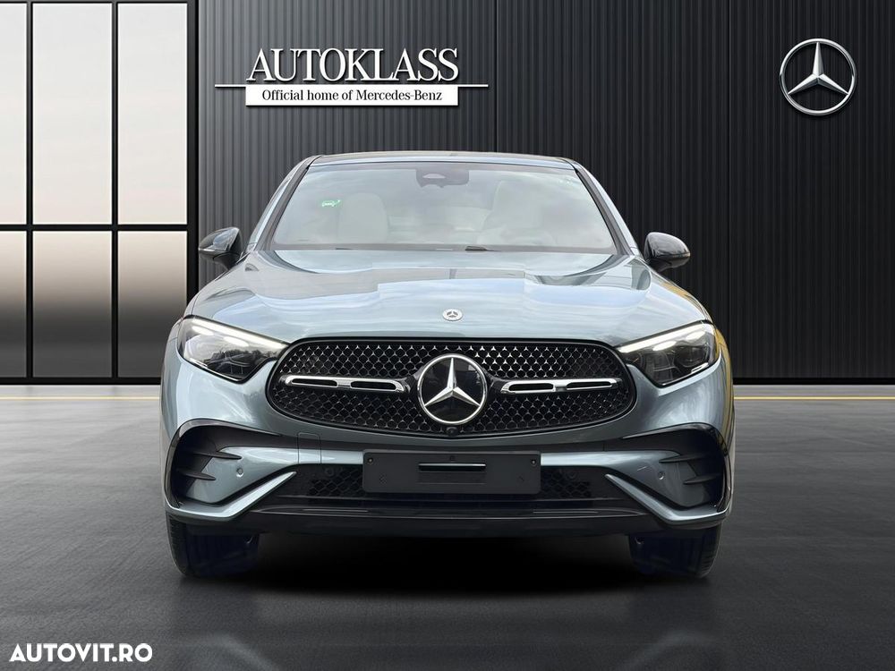 Mercedes-Benz GLC Coupe 300 e 4Matic 9G-TRONIC AMG Line Advanced - 2