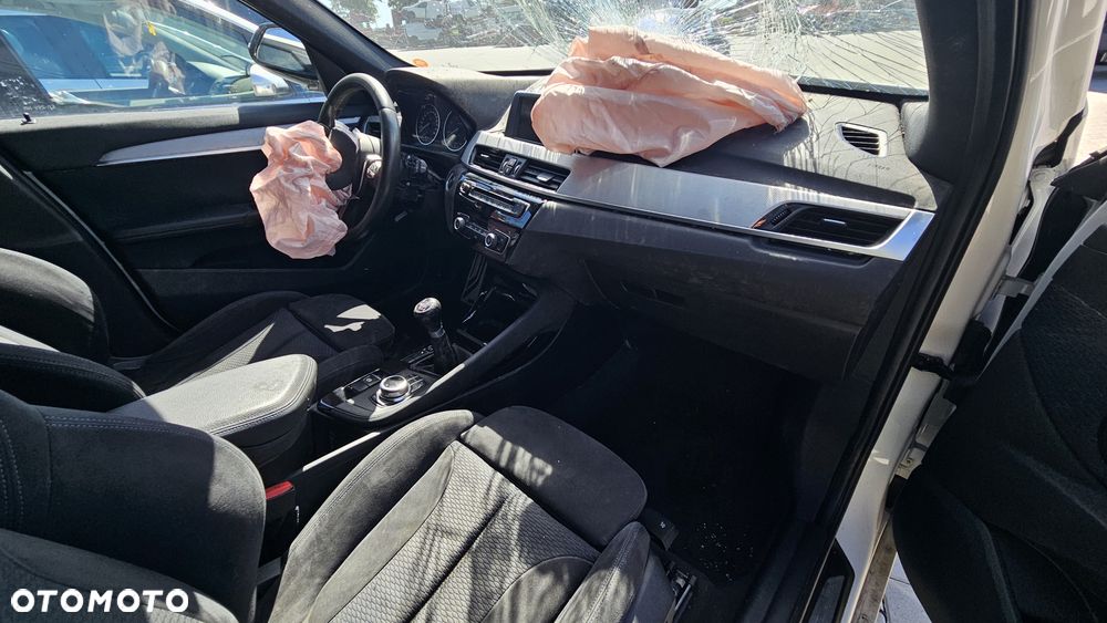 BMW X1 sDrive18d M Sport - 6