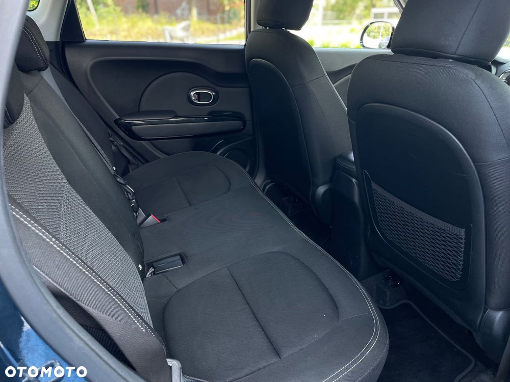 Kia Soul 1.6 CRDI XL - 14