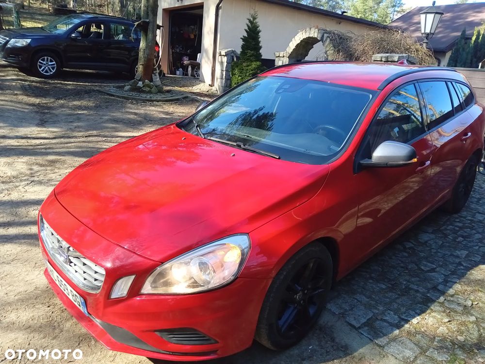 Volvo V60 D3 Momentum - 4
