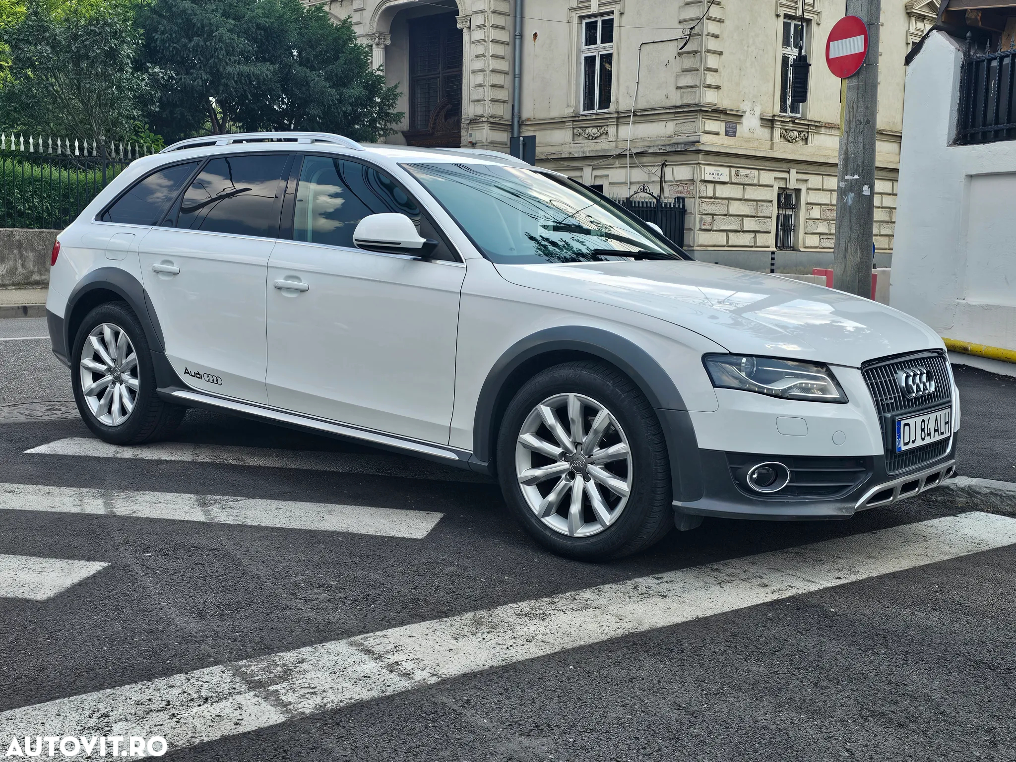 Audi A4 Allroad 3.0 TDI Quattro S-Tronic - 4