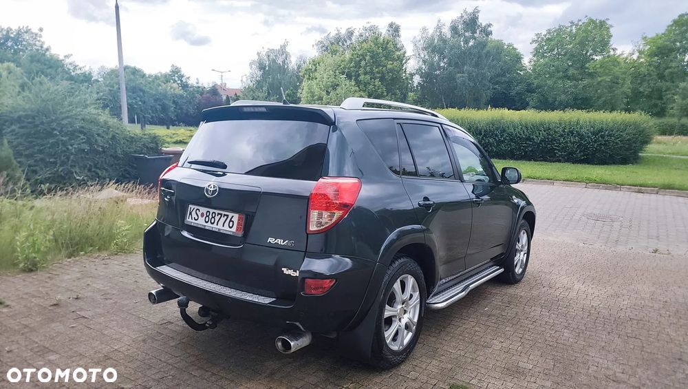 Toyota RAV4 2.2 D-4D 4x2 Travel - 26