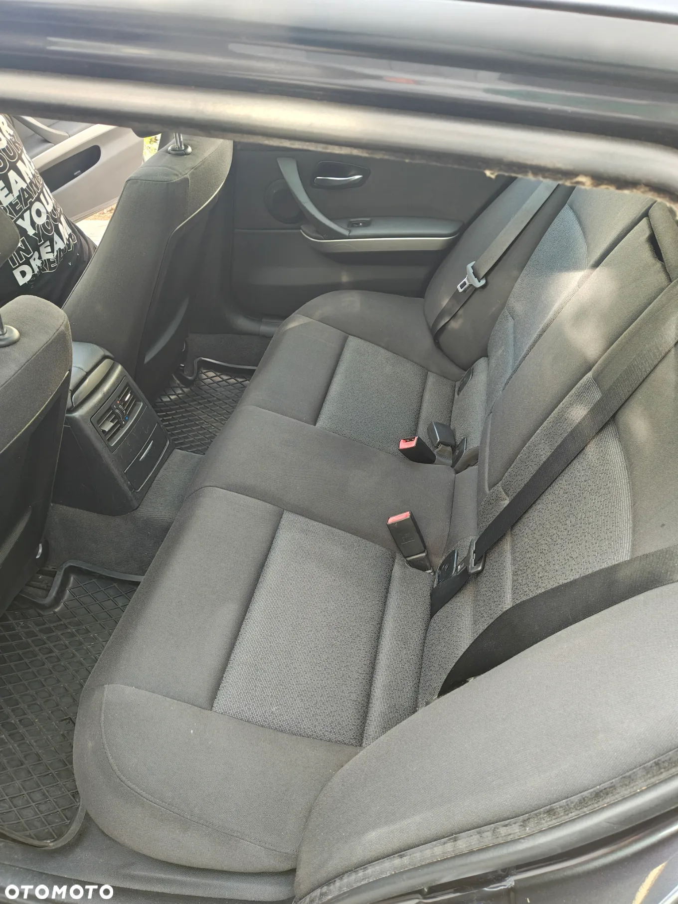 BMW Seria 3 320i Touring - 6