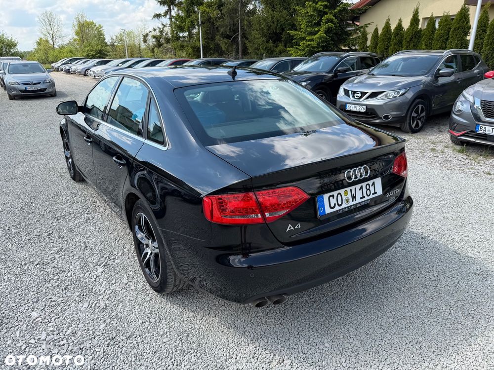 Audi A4 Limousine 2.0 TDI DPF Ambiente - 4