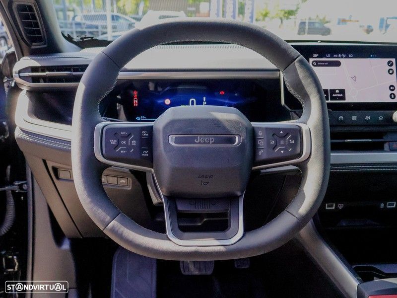 Jeep Compass 74 kWh First Edition — fotografia 16