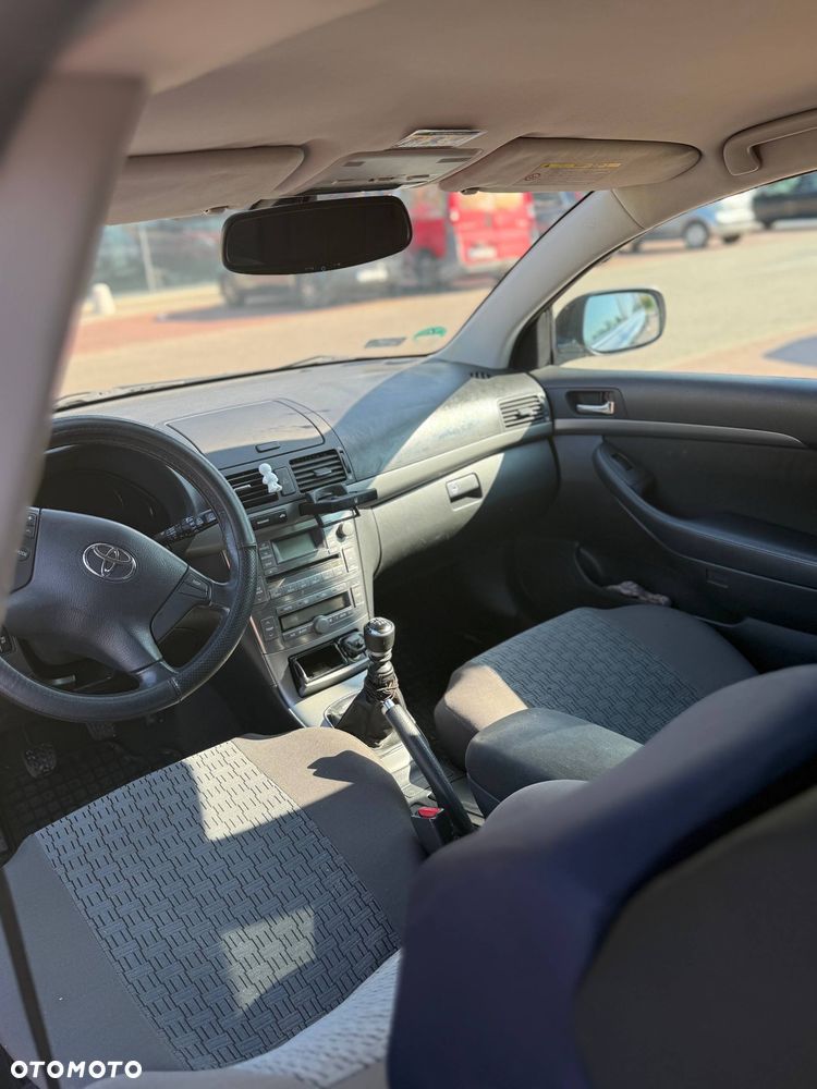 Toyota Avensis 2.0 D-4D Luna - 7