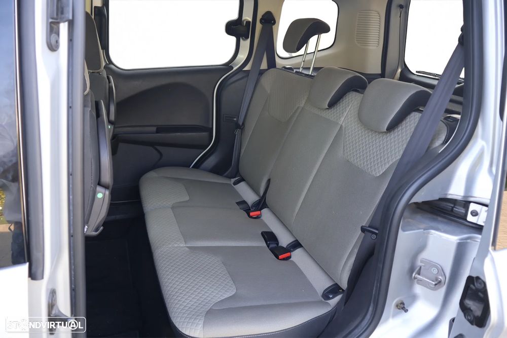Ford Tourneo Courier 1.0 EcoBoost Ambiente - 24