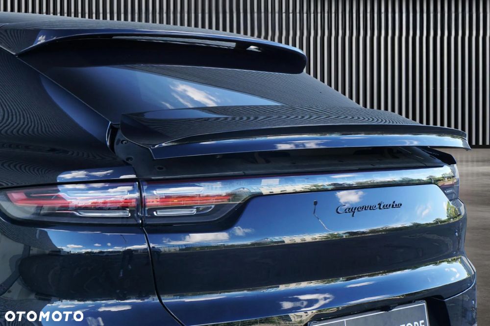 Porsche Cayenne Coupe Turbo - 8